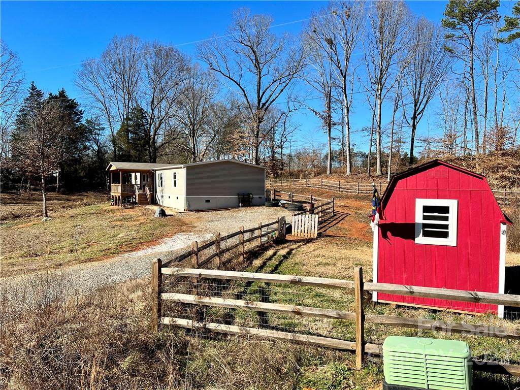 168 Bark Dale Road - Photo 1