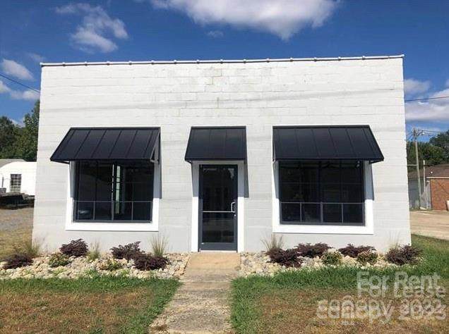 927 Main Street - Photo 1