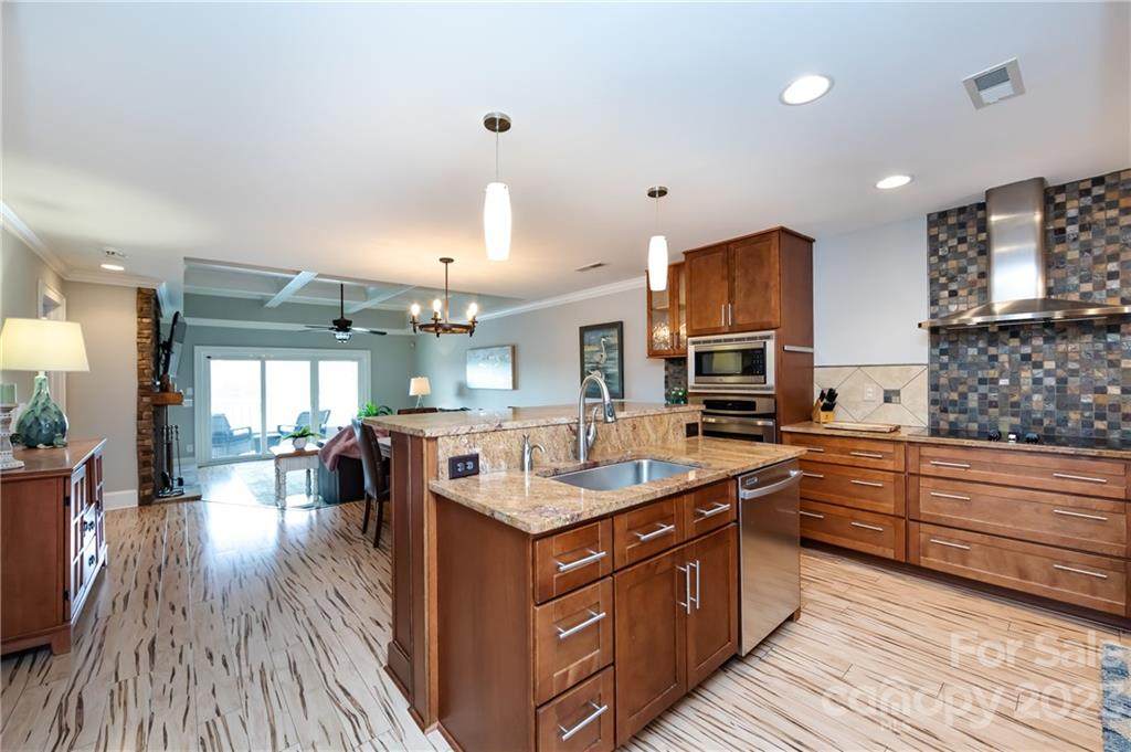 9801 Emerald Point Drive - Photo 1