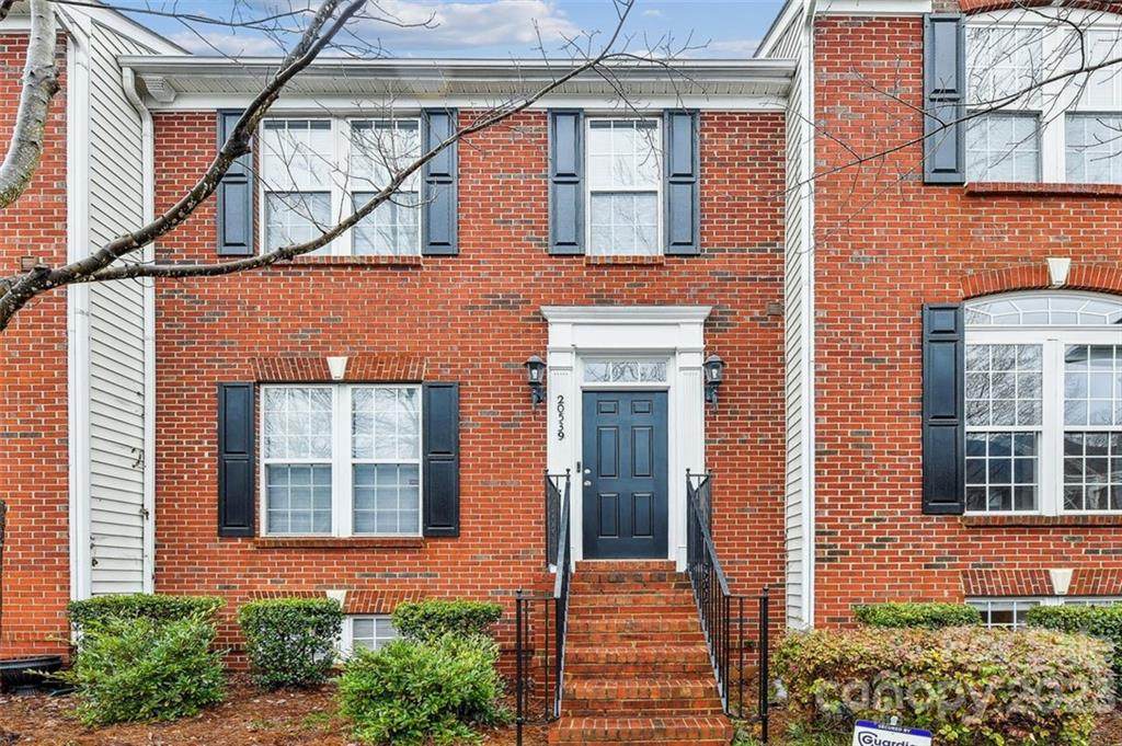20539 Harbor View Drive - Photo 1