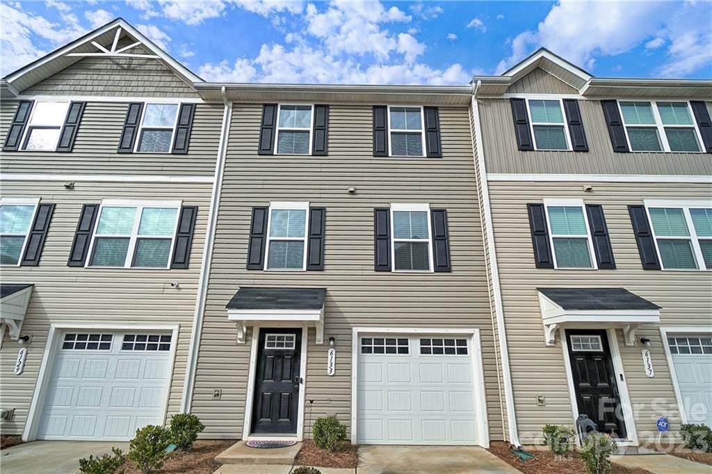 6133 Cutwater Circle - Photo 1