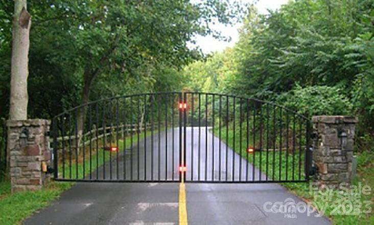 https://bt-photos.global.ssl.fastly.net/cmls/orig_boomver_2_4028314-1.jpg