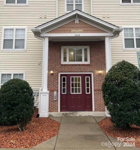 11282 Hyde Pointe Court - Photo 1