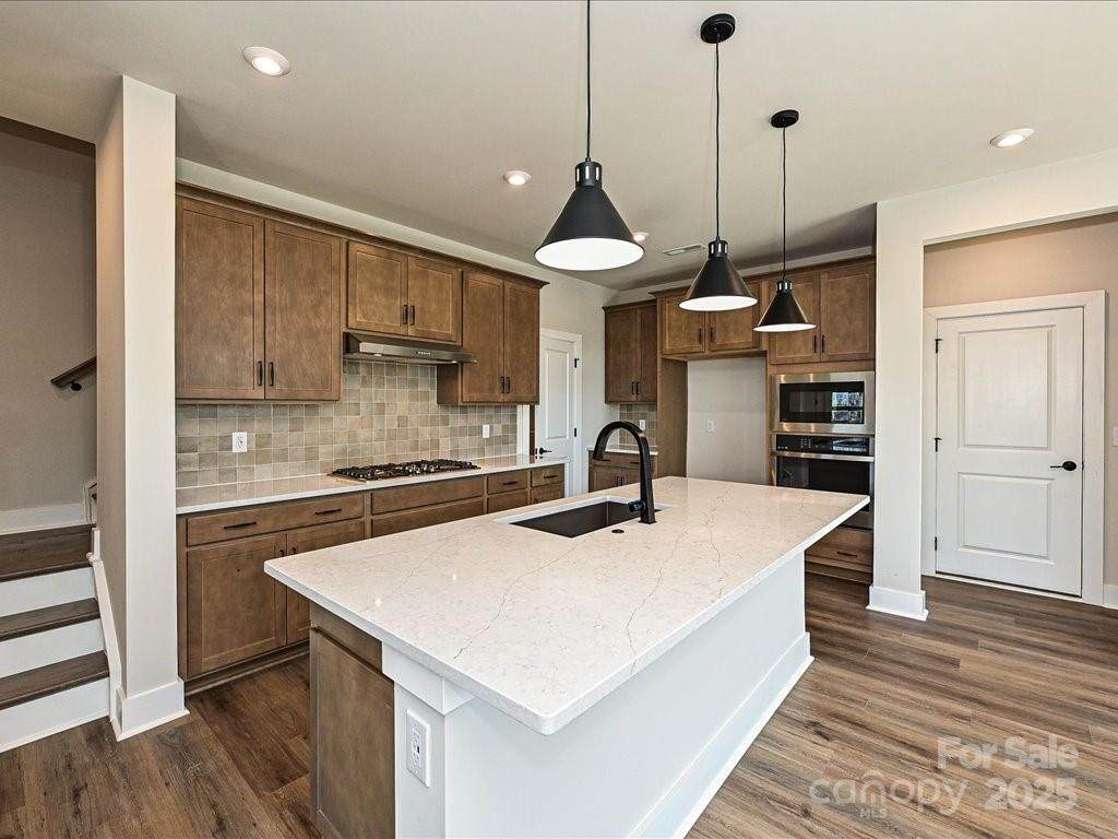 139 Armstrong Road - Photo 1