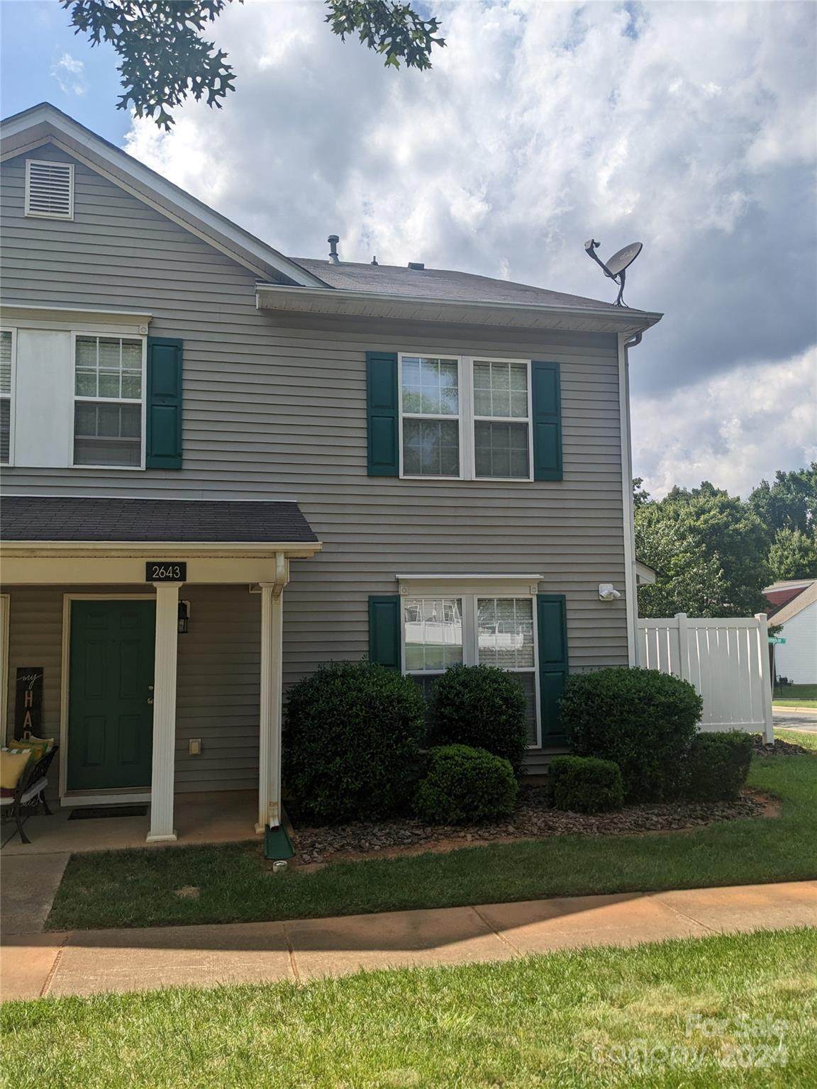 2643 Meadow Knoll Drive - Photo 1