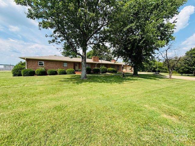 549 Piney Ridge Road - Photo 1