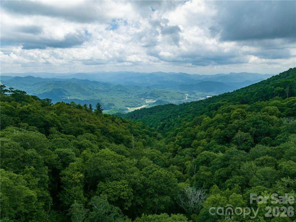 https://bt-photos.global.ssl.fastly.net/cmls/orig_boomver_2_4226023-1.jpg