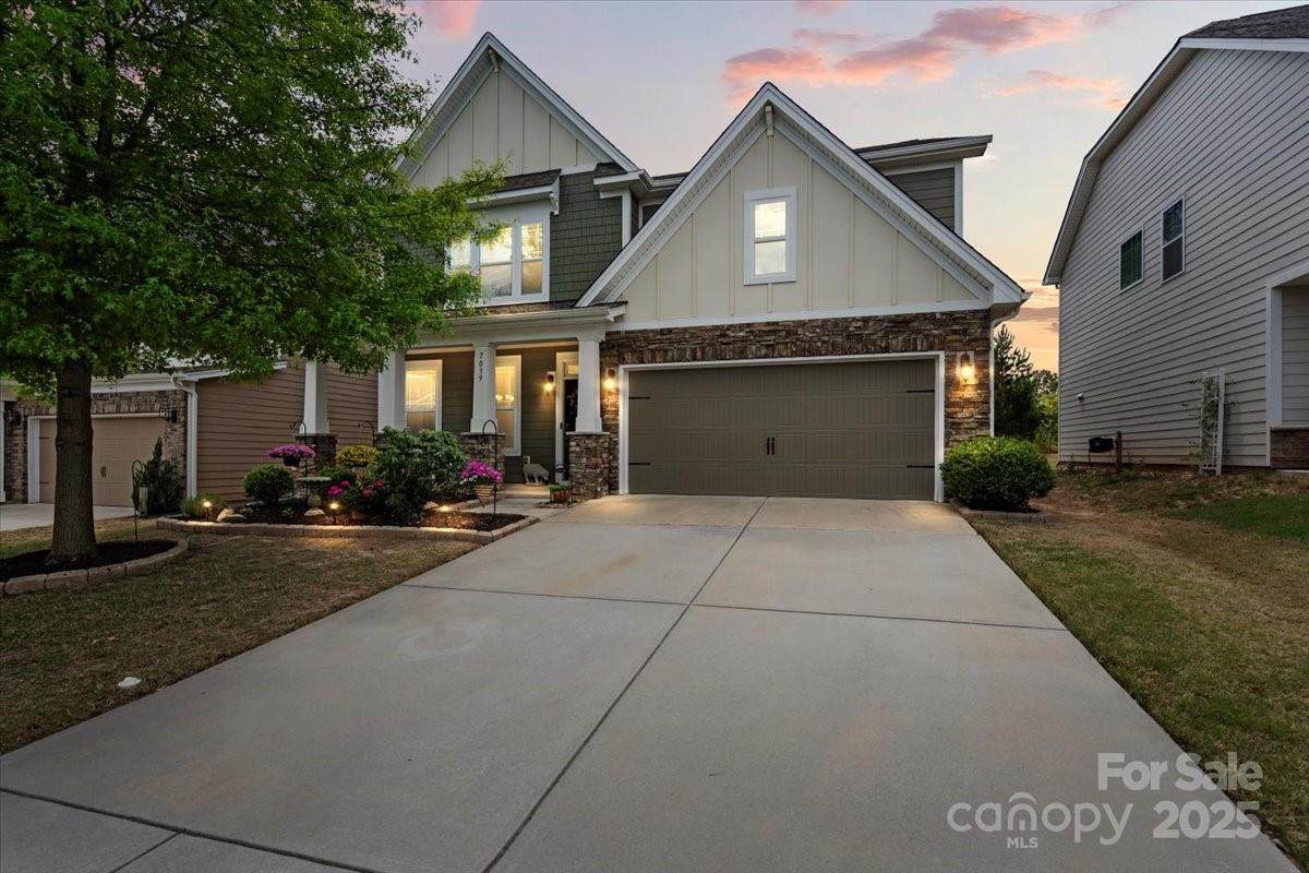 7039 Chrysanthemum Road - Photo 1