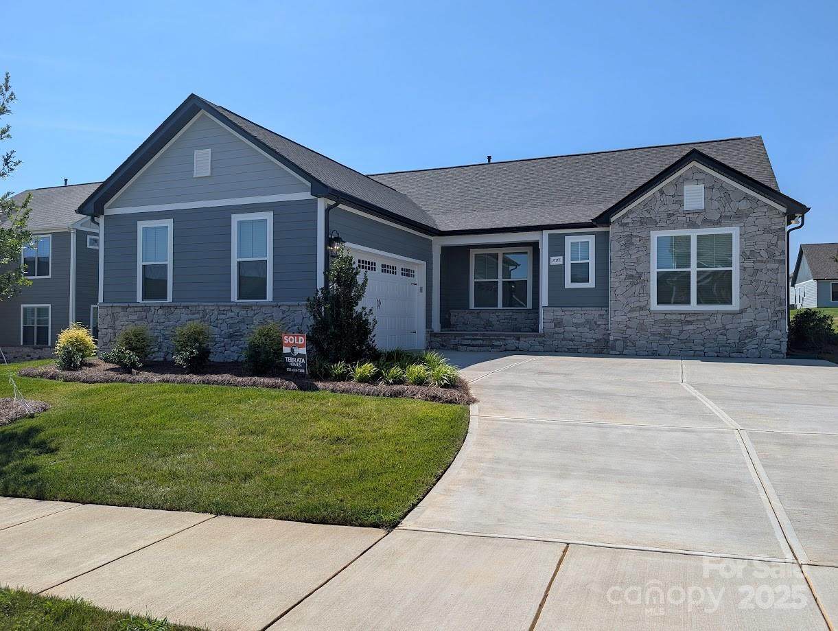 2078 Fordhill Street - Photo 1