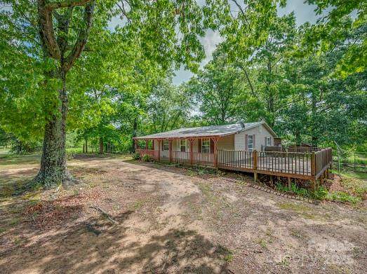 751 Ted Smith Road - Photo 1