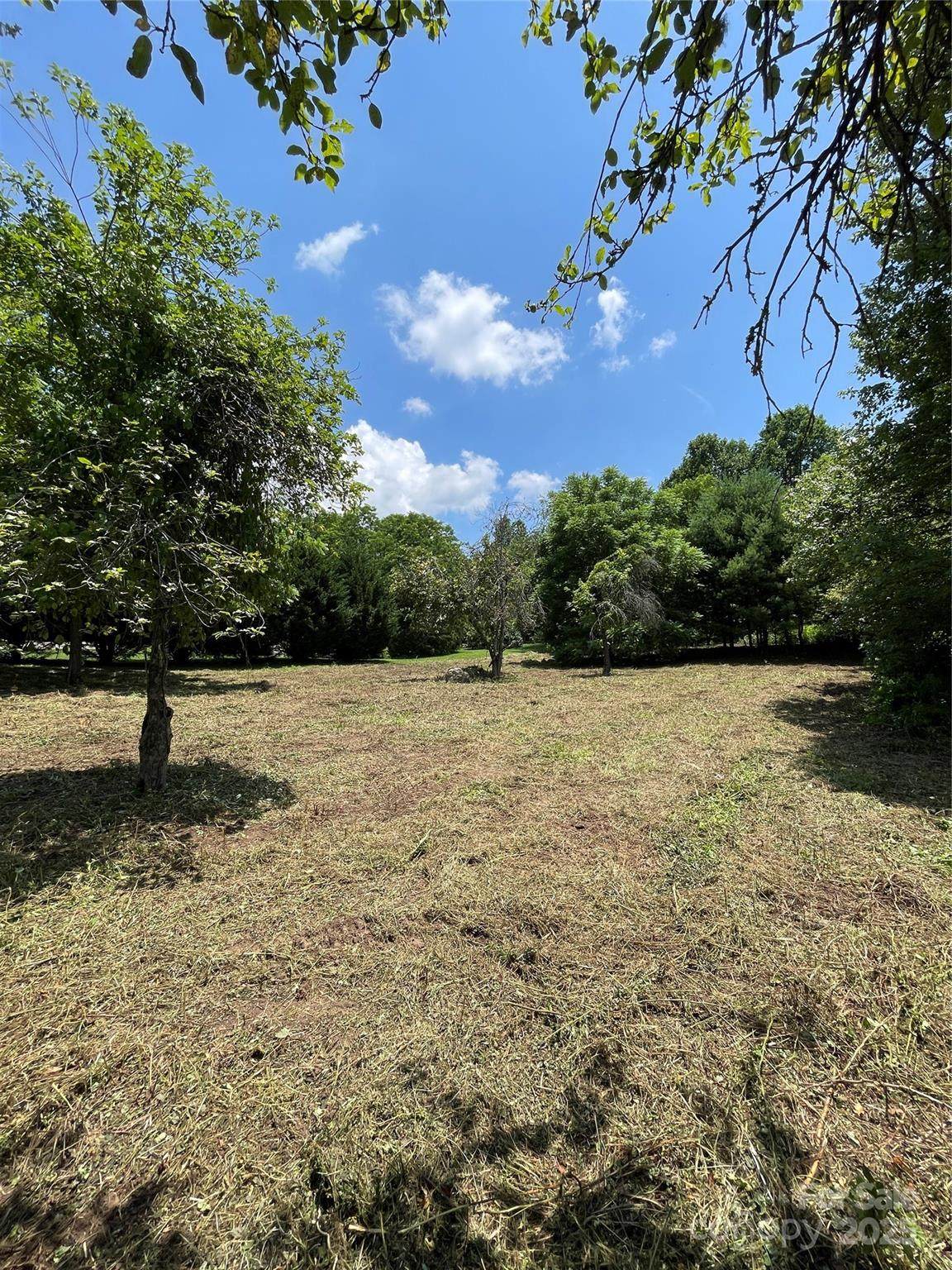 150 Founders Drive - Photo 1