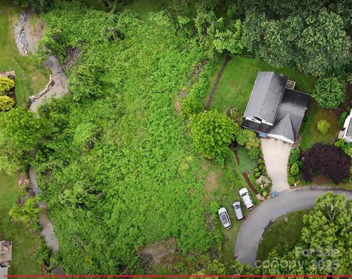 18 Village East Court - Photo 1