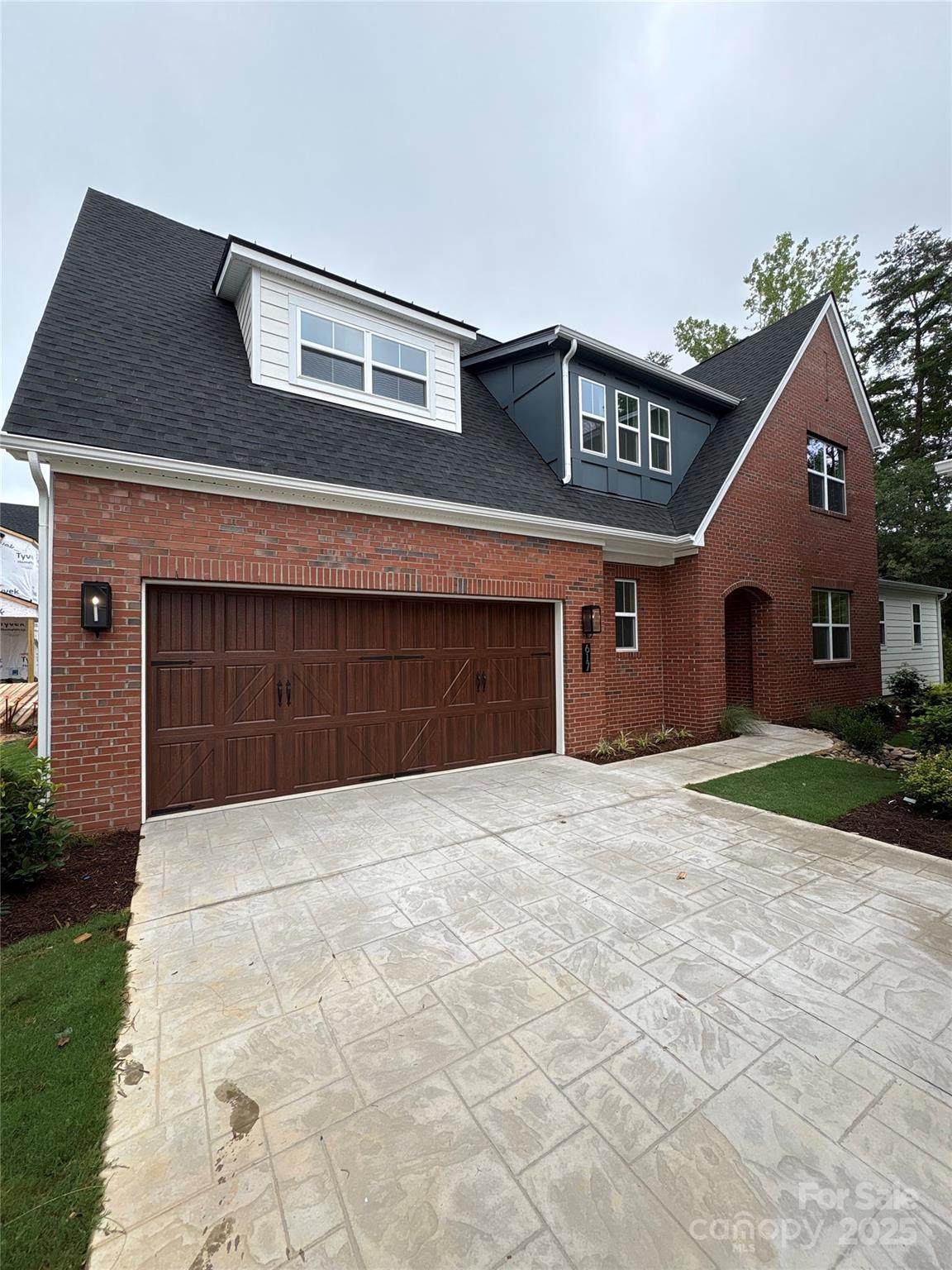 617 Mercury Drive - Photo 1
