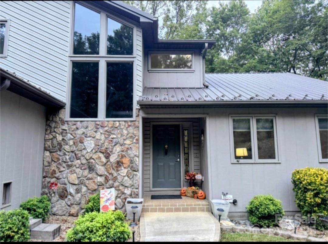 2 Pleasant Hill Drive - Photo 1