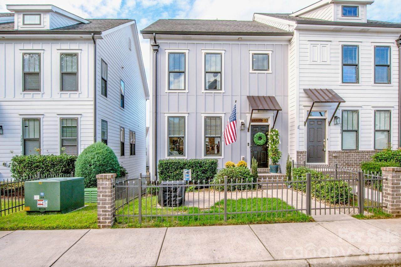 133 Capital Avenue - Photo 1