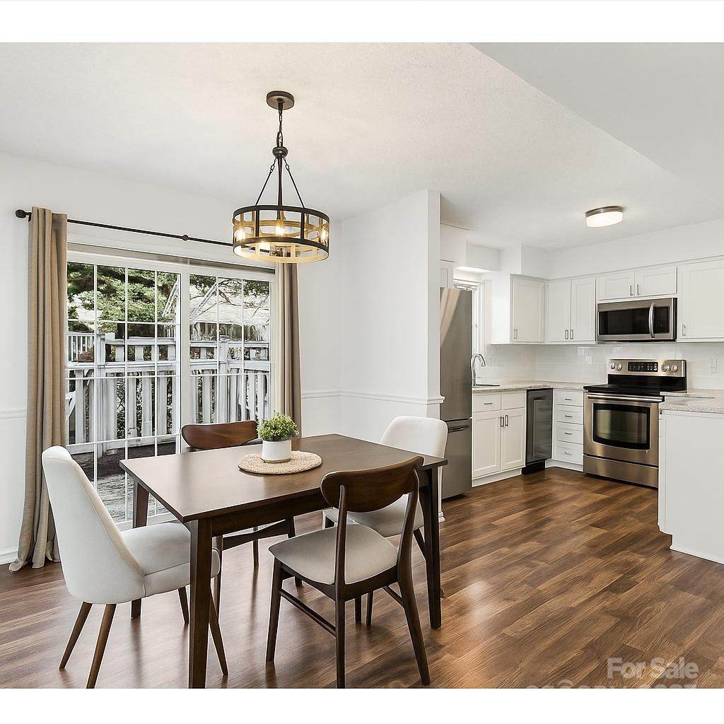 8510 Castle Pine Court - Photo 1