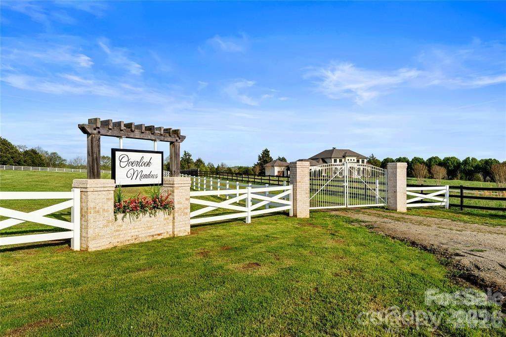 634 Patterson Farm Road - Photo 1
