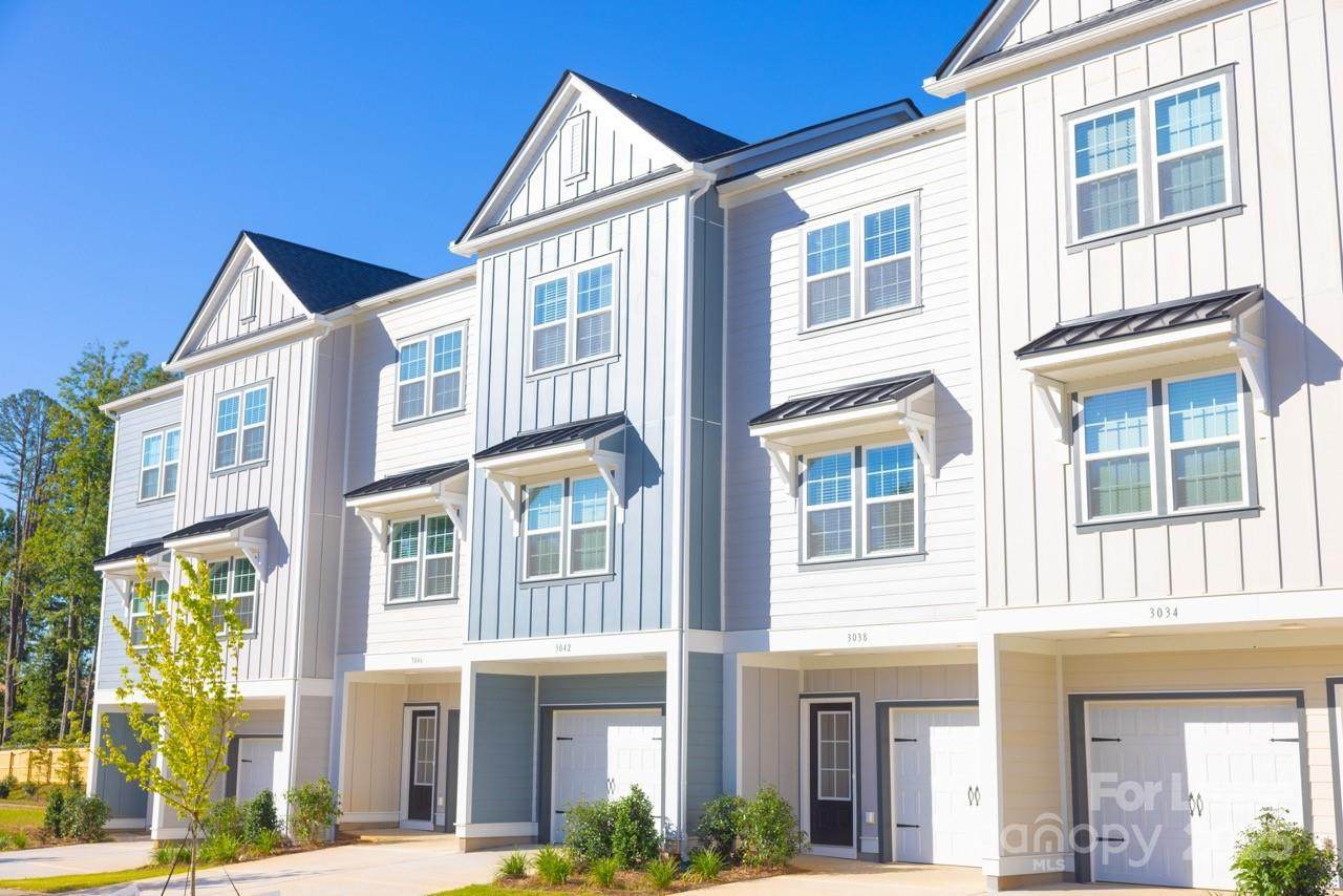 3018 Butler Hill Drive - Photo 1