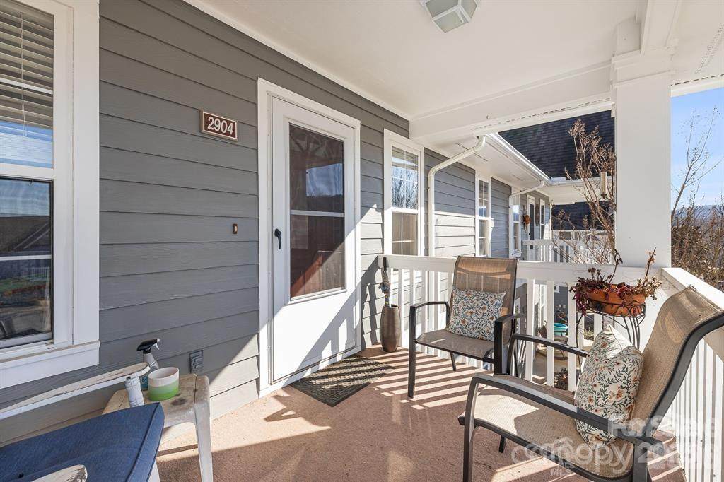 2904 Sagamore Lane - Photo 1