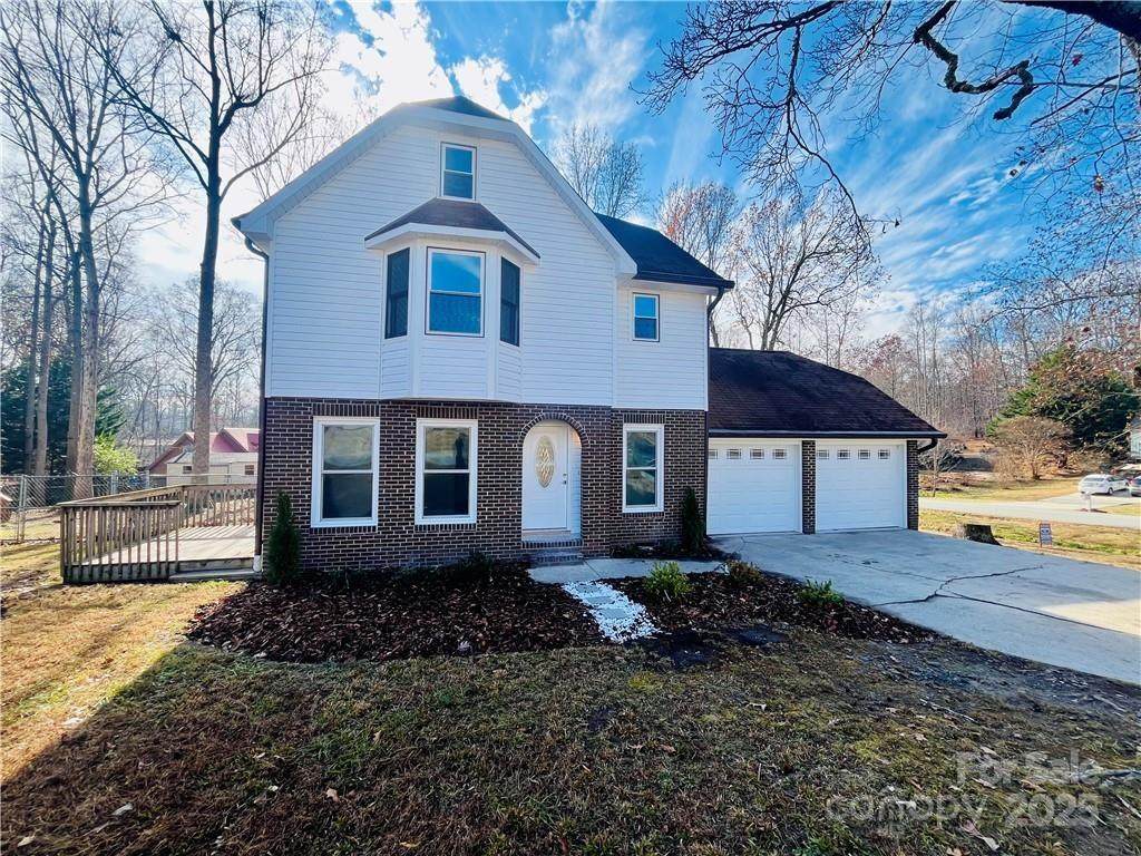 119 Brandon Lane - Photo 1