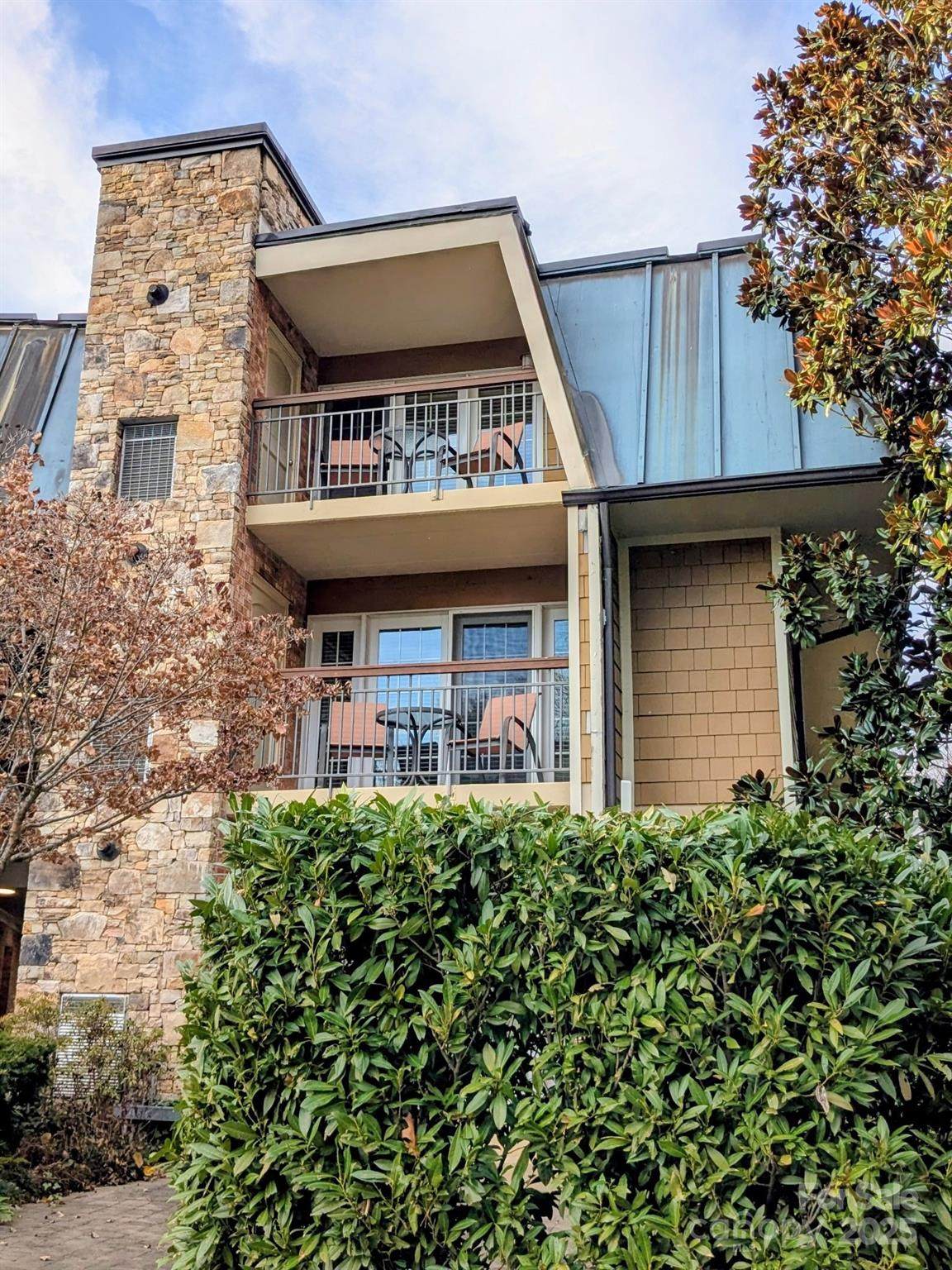 332 Bowling Park Road - Photo 1