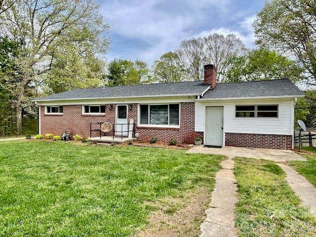 3988 Greenwood Drive - Photo 1