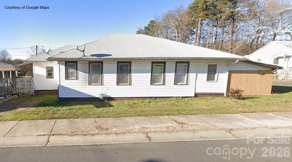 352 Kirby Drive - Photo 1