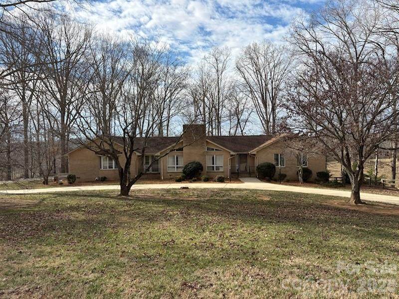 2610 Taylor Road - Photo 1