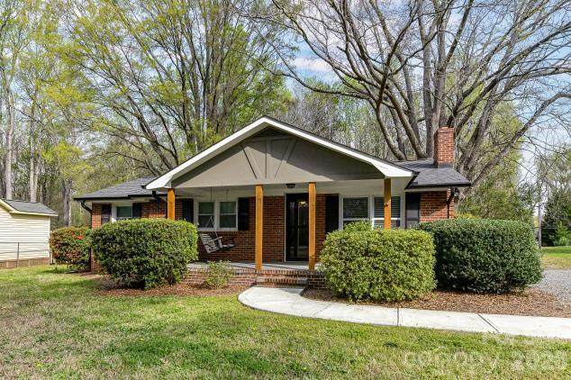 7714 Old Waxhaw Monroe Road - Photo 1