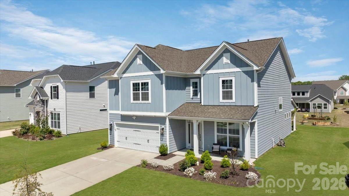 3934 Zinnia Drive - Photo 1