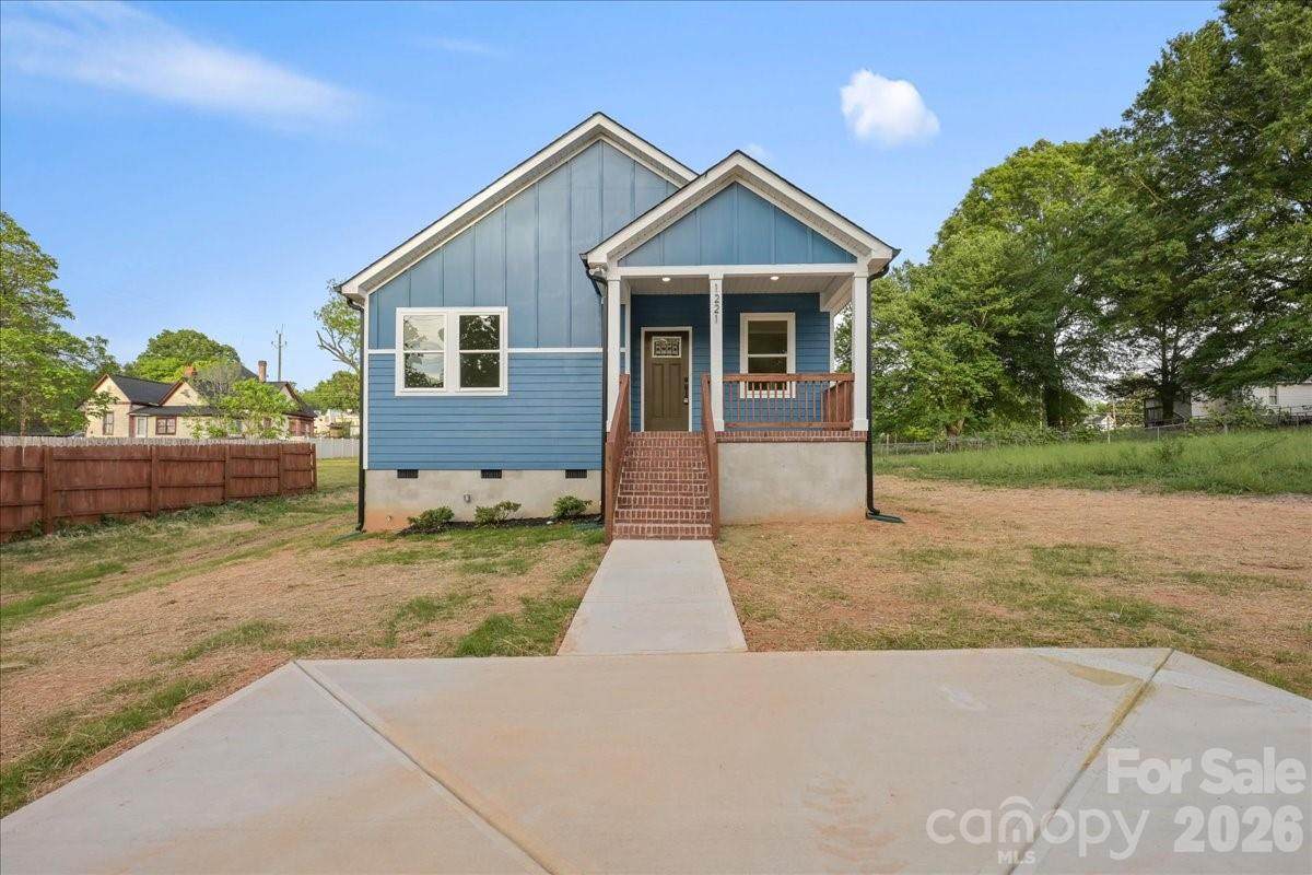 1221 7th Street - Photo 1