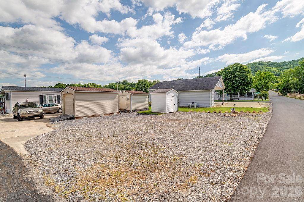 73 Polka Lane - Photo 1