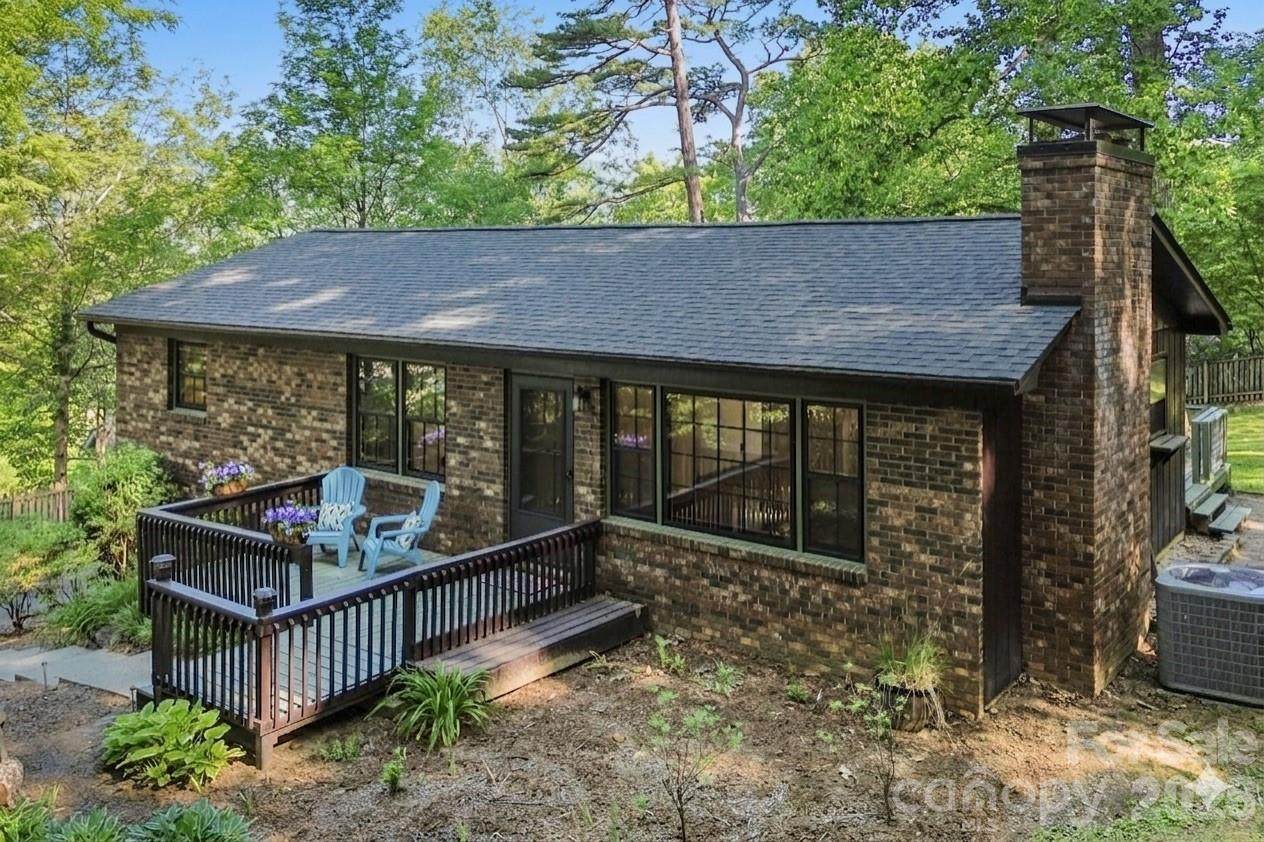 38 Nixon Terrace - Photo 1