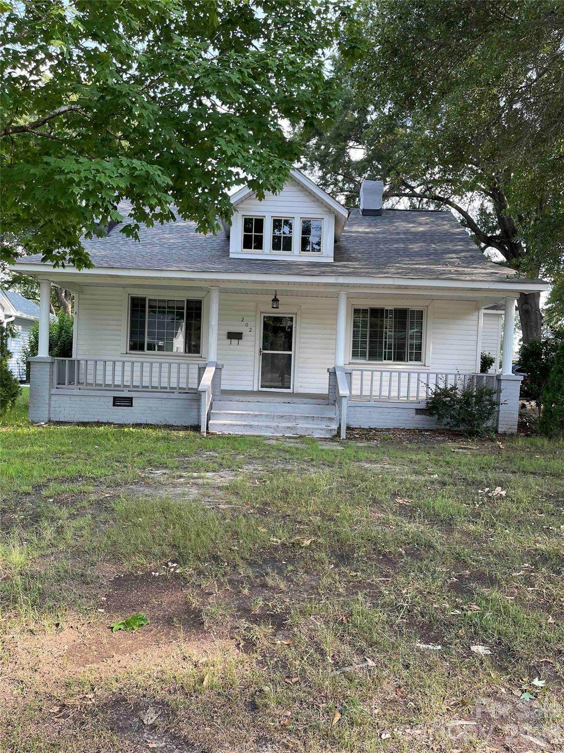 202 Marion Street - Photo 1