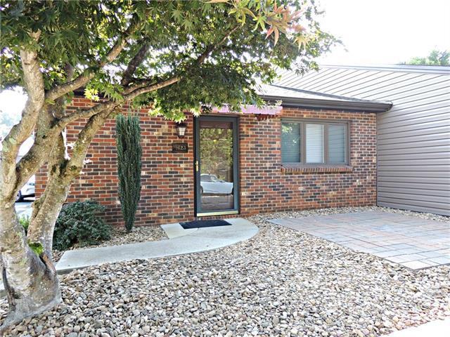 1623 10th St Place - Photo 1