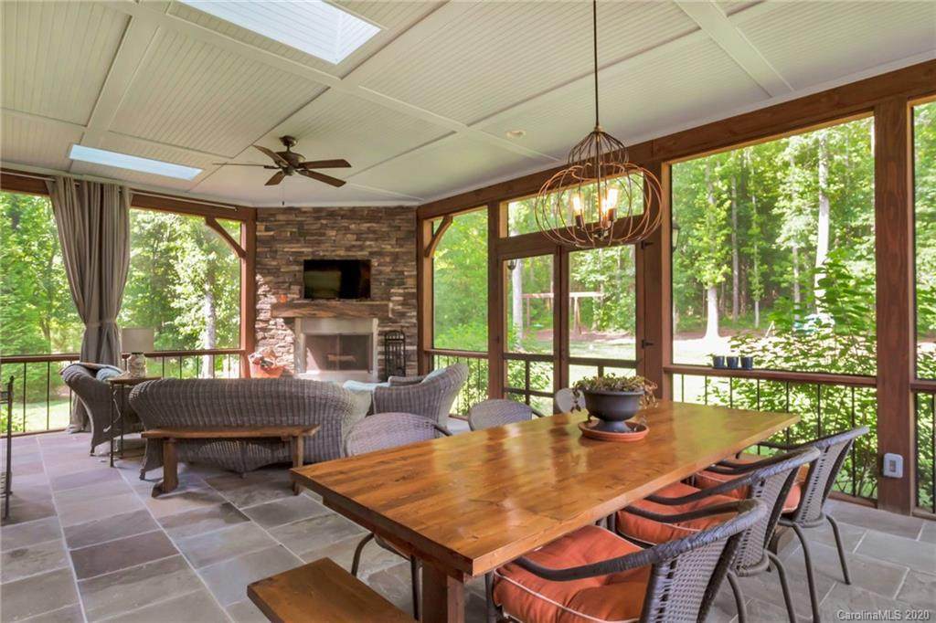 1401 Delaney Drive - Photo 1