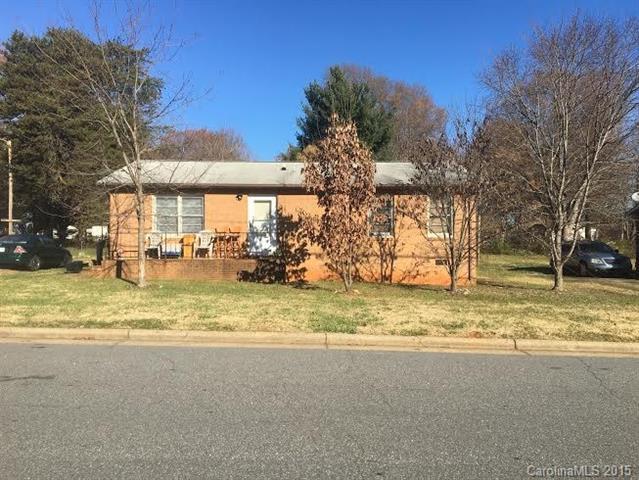 1420 Yadkin Street - Photo 1
