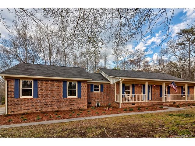 410 Ravenwood Drive, Indian Land, SC 29707 (#3260741) :: Rinehart Realty