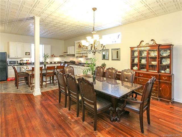 906 Charlotte Avenue - Photo 1