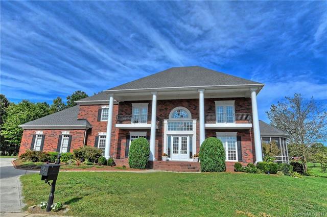 5018 Golf View Court - Photo 1