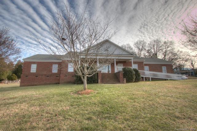 305 Catawba Avenue - Photo 1