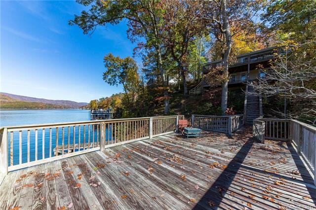 111 Lost Cove Drive - Photo 1
