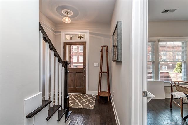 227 Uptown West Drive - Photo 1