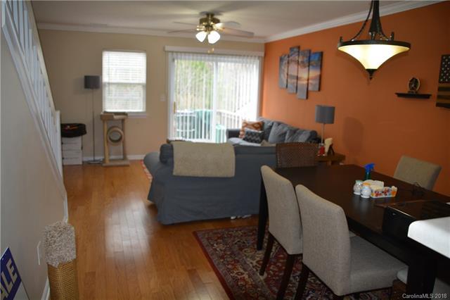 8057 Kennet Lane - Photo 1