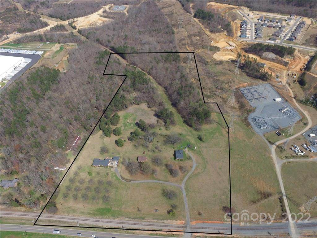 12132 Old Statesville Road - Photo 1