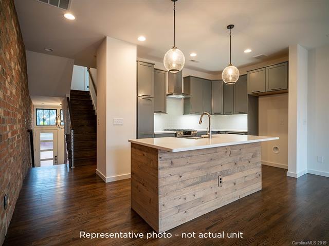 2727 Brevard Street - Photo 1