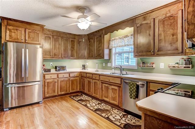 712 Patrick Road - Photo 1