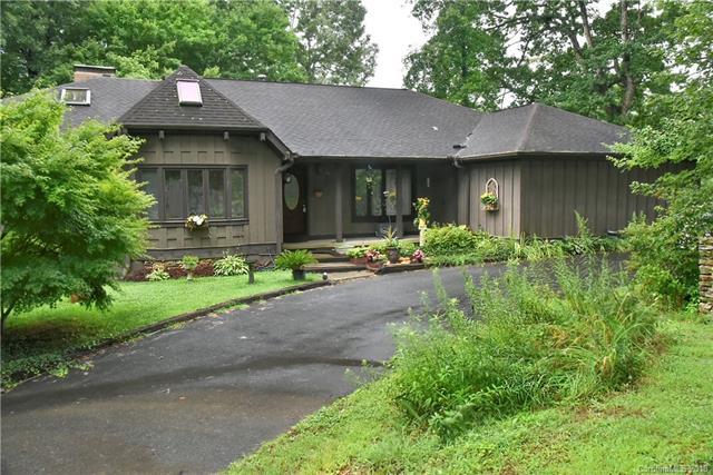 255 Canterbury Way - Photo 1