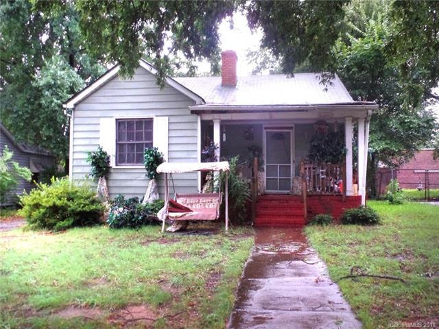 437 Plymouth Avenue - Photo 1