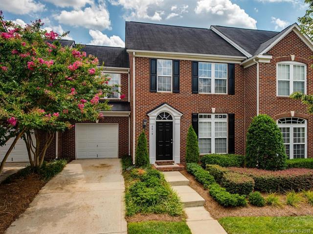 5219 Berkeley View Circle - Photo 1
